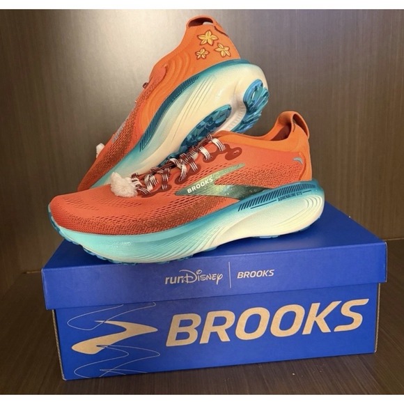 Brooks Shoes - Run Disney Brooks Adrenaline GTS 25 Moana In Women's Size 10 Exclusive For Run